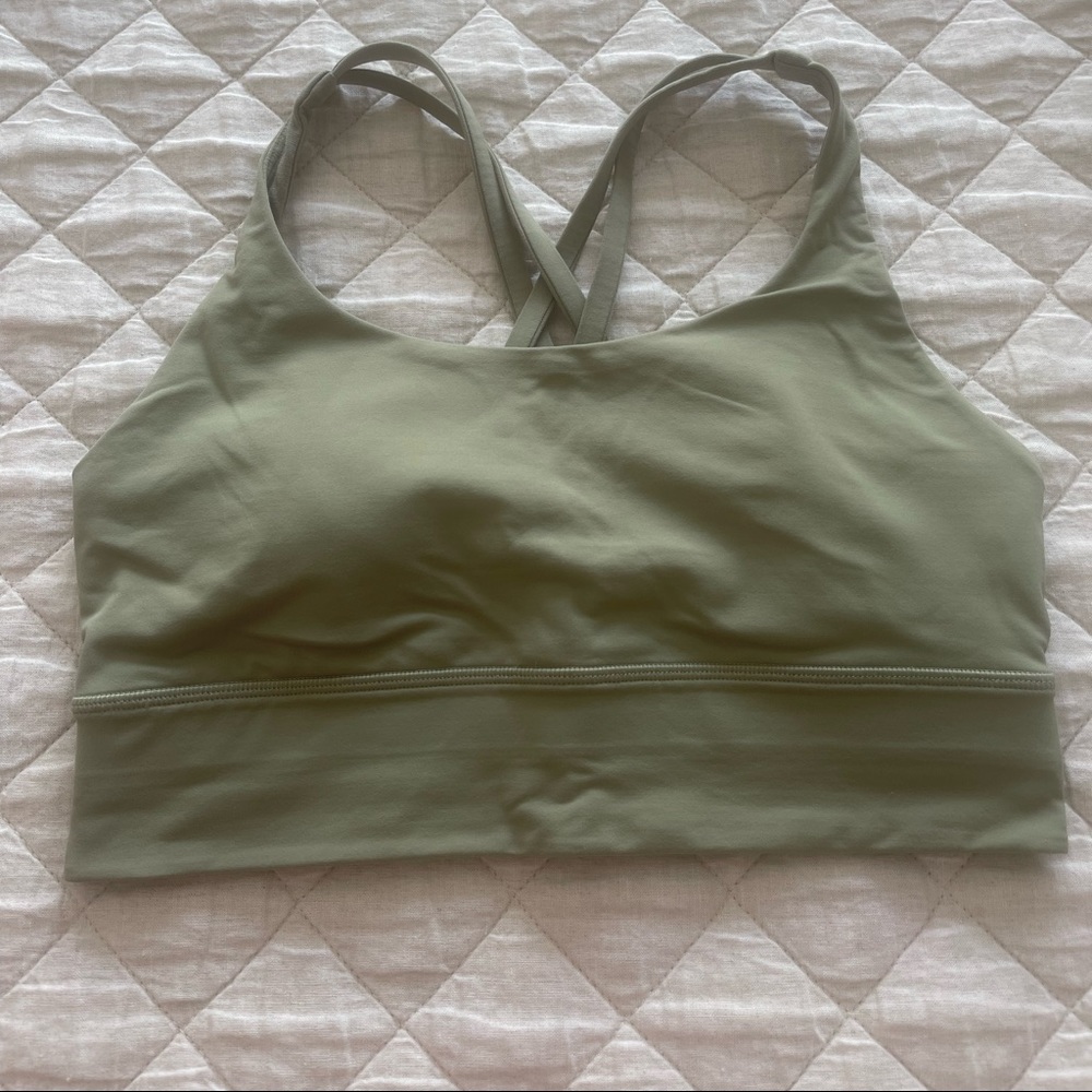 Lululemon sports bra